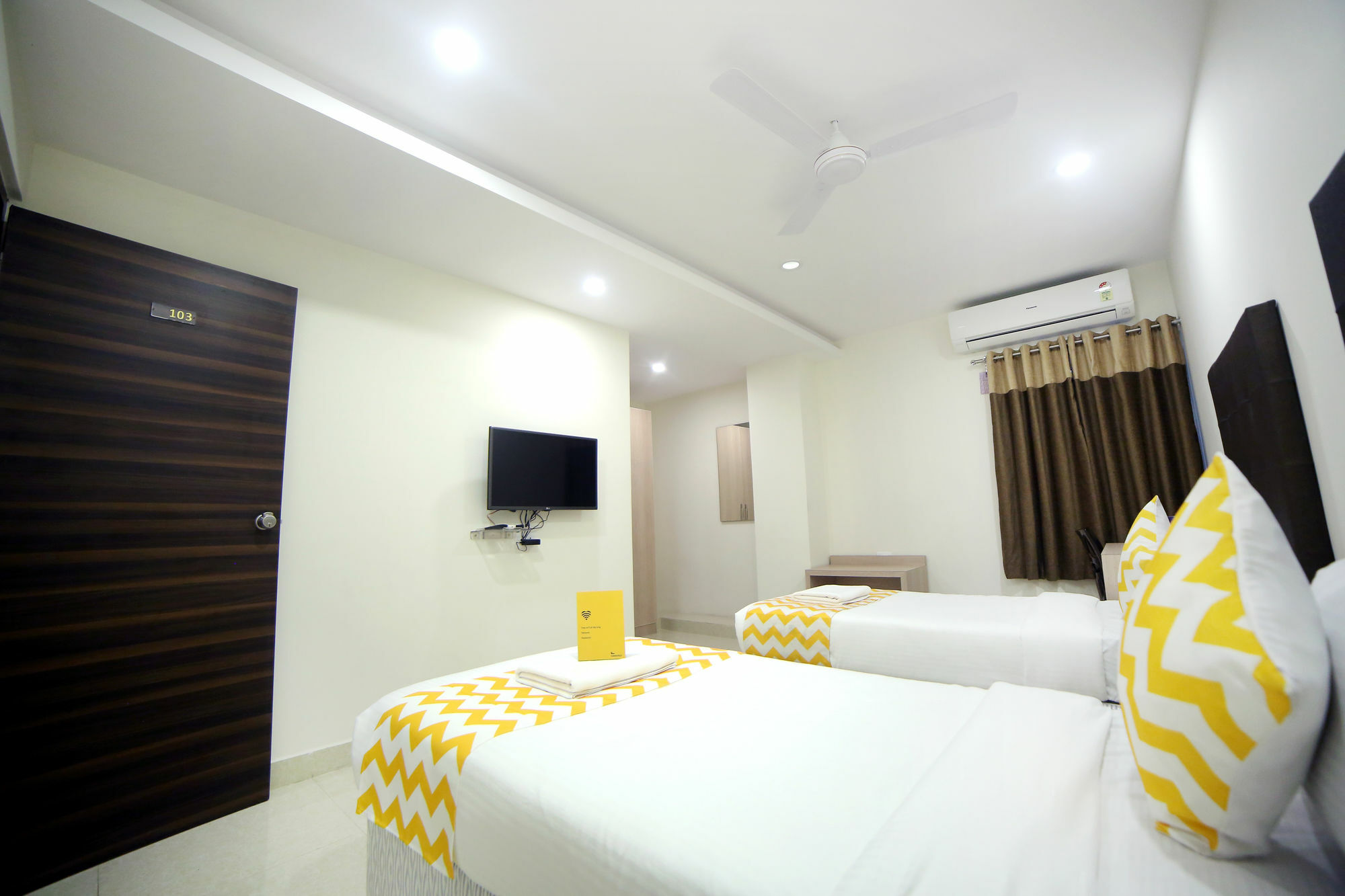 Fabhotel Pearl City - Nr Jubilee Enclave,Hitech City Hyderabad Ngoại thất bức ảnh